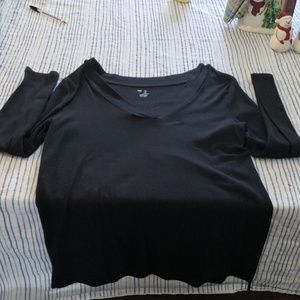Long sleeve black gap shirt
